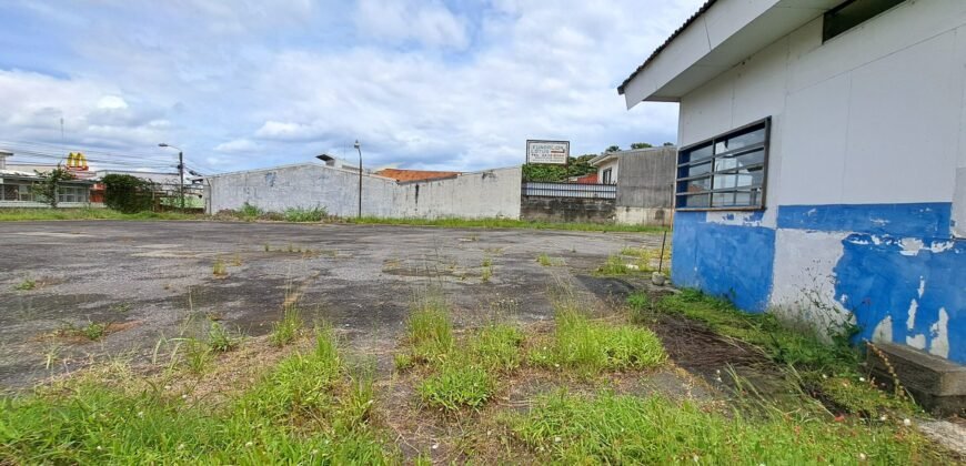 Terreno en Venta en Rohrmoser, San José  ¡Propiedad esquinera en Rohrmoser para inversionistas!