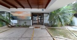 ¡Alquiler de oficinas en el Boulevard de Rohrmoser a $2000!