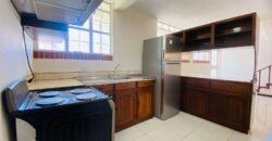 Venta de casa elegante en Trejos Montealegre, Escazú